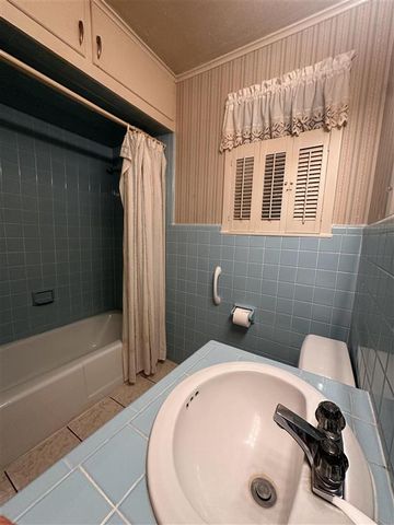 401 Oak Street, Dequincy, LA 70633