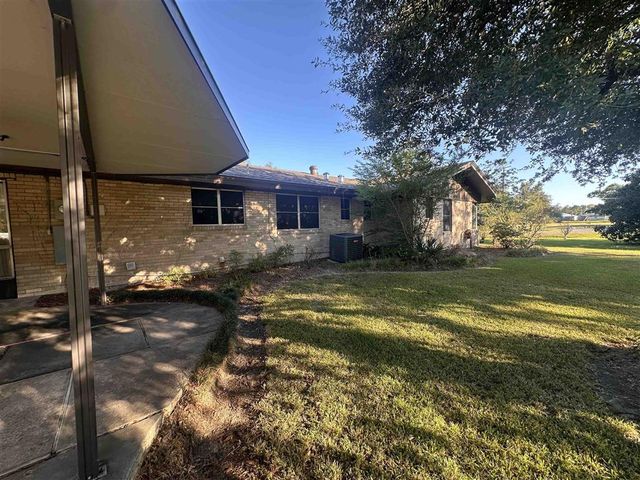 401 Oak Street, Dequincy, LA 70633