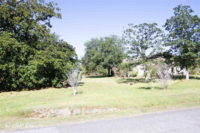 401 Oak Street, Dequincy, LA 70633