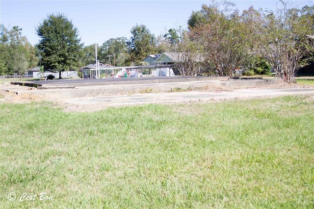 401 Oak Street, Dequincy, LA 70633