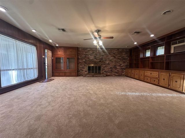 401 Oak Street, Dequincy, LA 70633