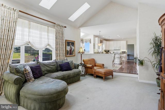 117 SPYGLASS DR, Blue Bell, PA 19422