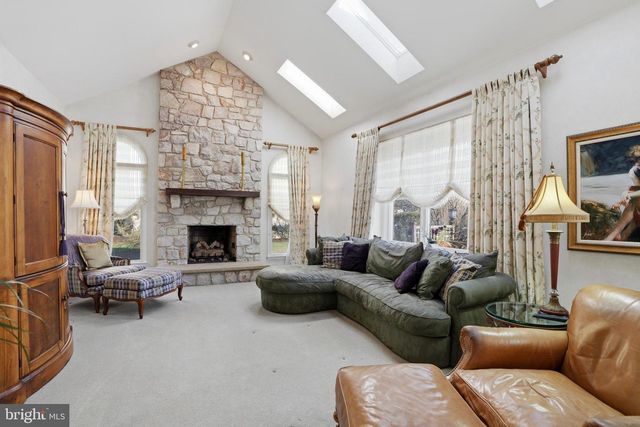 117 SPYGLASS DR, Blue Bell, PA 19422