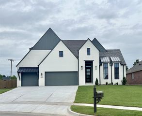 2831 E 141st Court S, Bixby, OK 74008