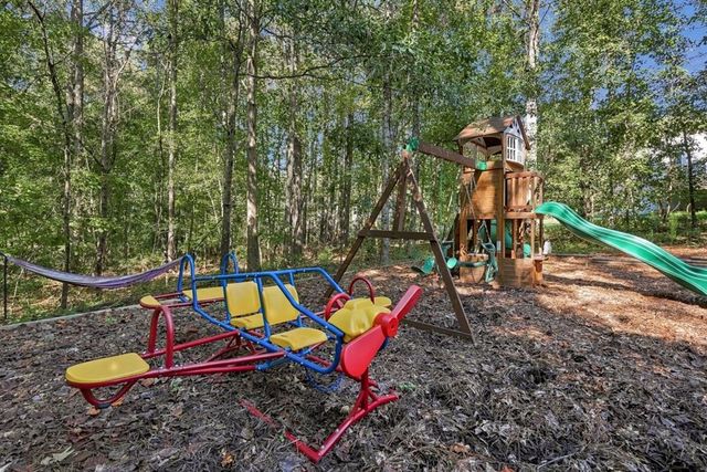 2140 Amberly Glen Way, Dacula, GA 30019