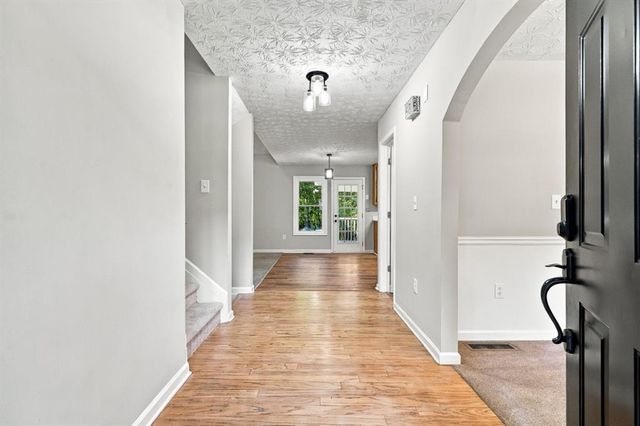 2140 Amberly Glen Way, Dacula, GA 30019