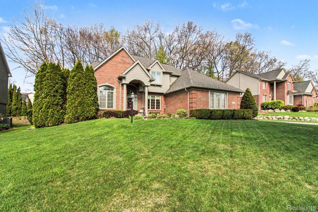 6501 Southampton Drive, Independence Charter Township, MI 48346