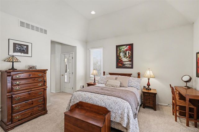 6501 Southampton Drive, Independence Charter Township, MI 48346