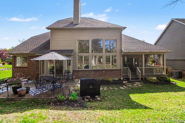 6501 Southampton Drive, Independence Charter Township, MI 48346