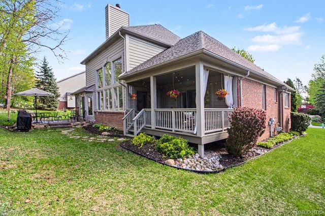 6501 Southampton Drive, Independence Charter Township, MI 48346