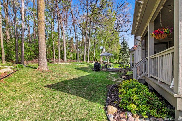 6501 Southampton Drive, Independence Charter Township, MI 48346