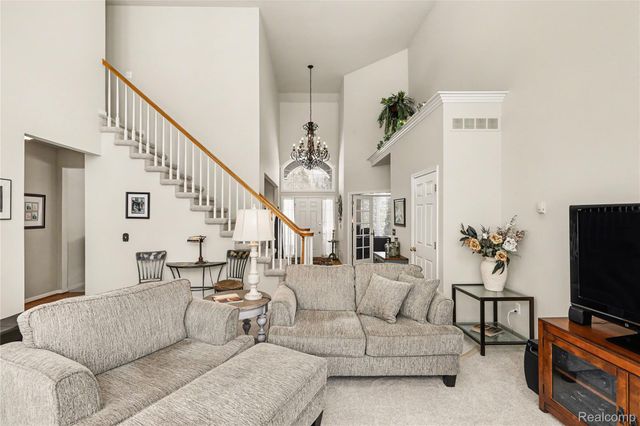 6501 Southampton Drive, Independence Charter Township, MI 48346