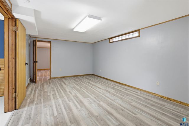 2316 S Phillips Ave Avenue, Sioux Falls, SD 57105
