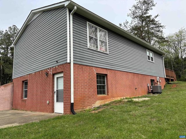 3193 OLD LYNCHBURG RD, North Garden, VA 22959