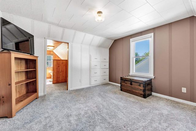 1212 SUYDAM STREET, Green Bay, WI 54301