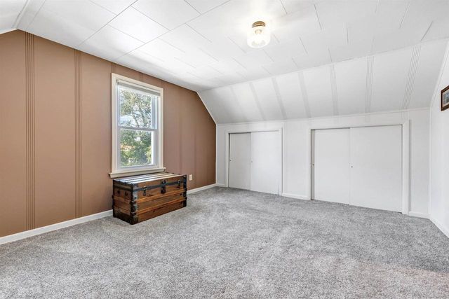 1212 SUYDAM STREET, Green Bay, WI 54301