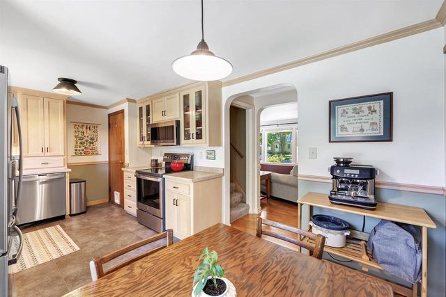 1212 SUYDAM STREET, Green Bay, WI 54301