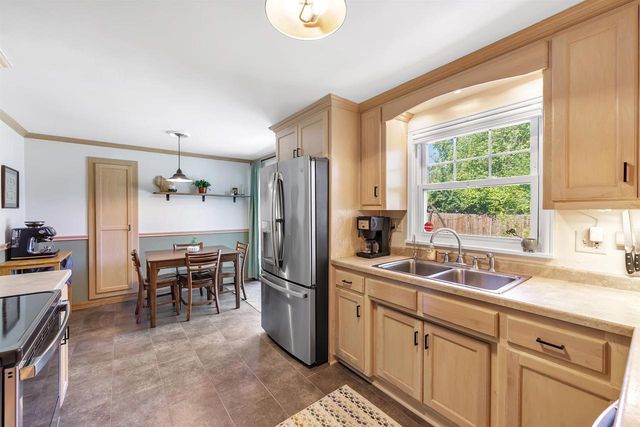 1212 SUYDAM STREET, Green Bay, WI 54301