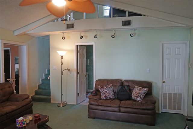 13350 Miller Road, Azle, TX 76020