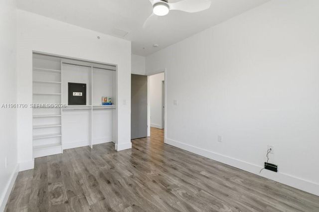 913 NW 45th Ter, Plantation, FL 33317