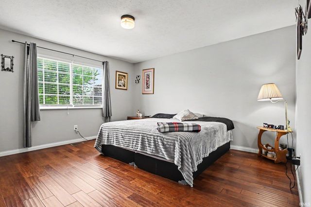 27674 Bison Ridge, Elkhart, IN 46514