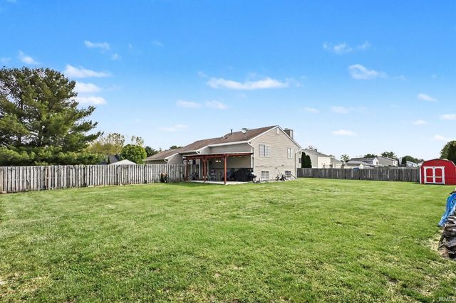 27674 Bison Ridge, Elkhart, IN 46514