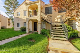 2554 Olive Drive Apt 82, Palmdale, CA 93550