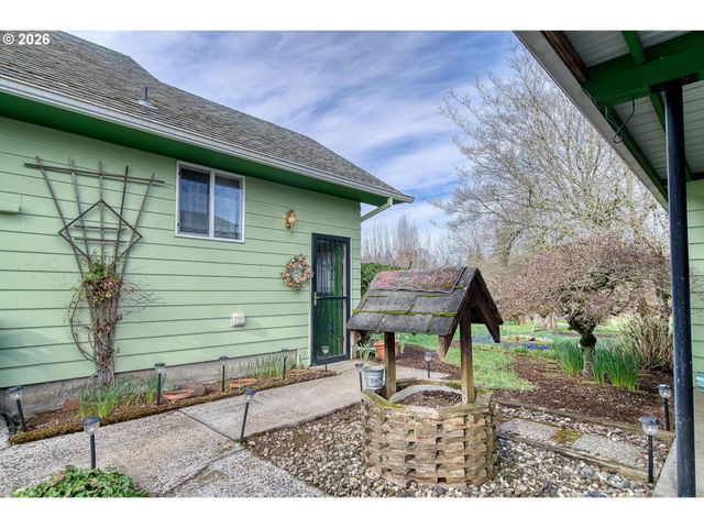 57681 OLD PORTLAND Rd, Warren, OR 97053