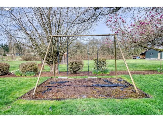 57681 OLD PORTLAND Rd, Warren, OR 97053