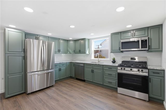 179 Balsinger Rd, German Twp, PA 15401