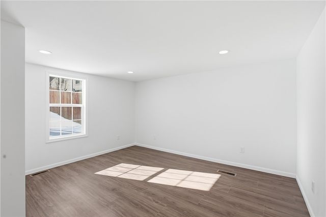 179 Balsinger Rd, German Twp, PA 15401