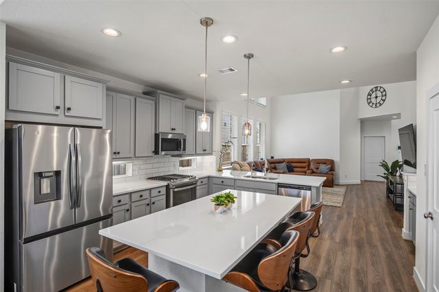 7115 Prairie Heights Drive, Katy, TX 77493