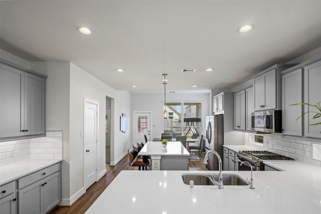7115 Prairie Heights Drive, Katy, TX 77493
