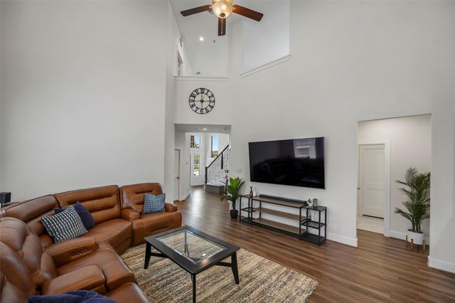 7115 Prairie Heights Drive, Katy, TX 77493