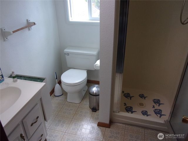 9404 A Street, Tacoma, WA 98444