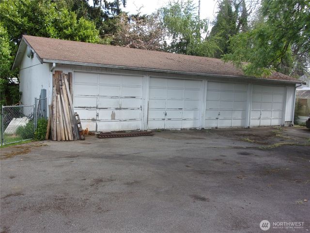 9404 A Street, Tacoma, WA 98444