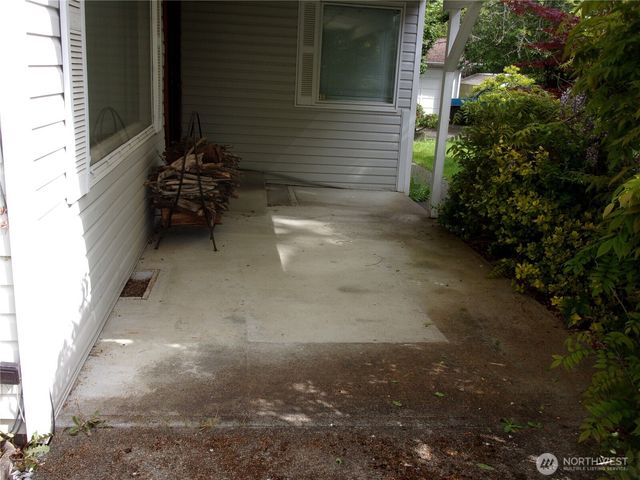 9404 A Street, Tacoma, WA 98444