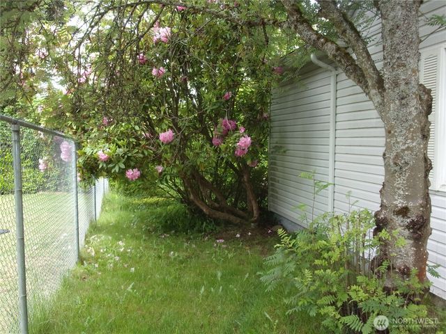 9404 A Street, Tacoma, WA 98444