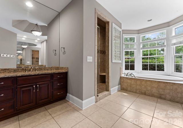 4218 Ash Hollow Lane, Denver, NC 28037