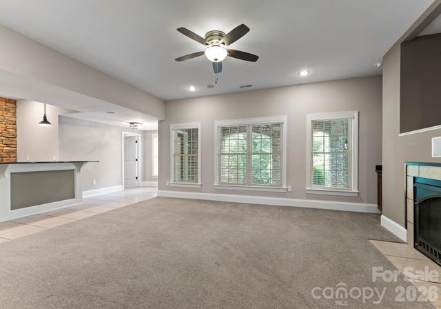 4218 Ash Hollow Lane, Denver, NC 28037