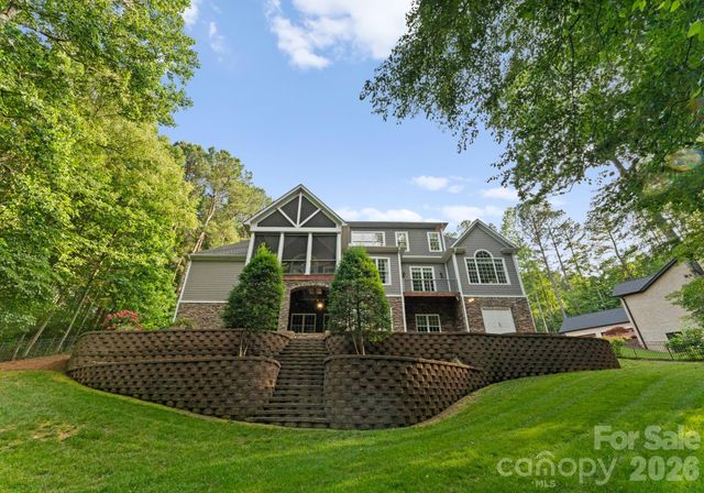 4218 Ash Hollow Lane, Denver, NC 28037