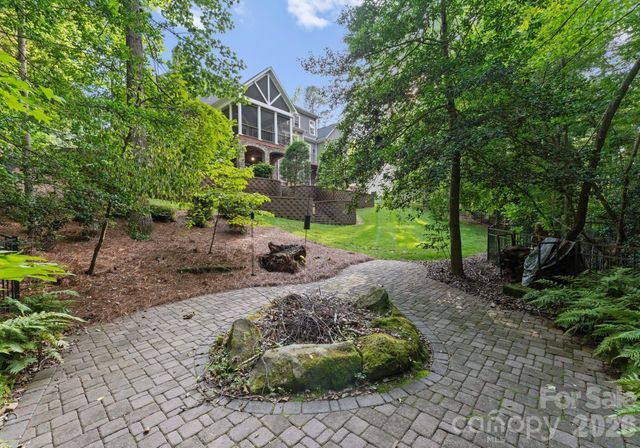 4218 Ash Hollow Lane, Denver, NC 28037