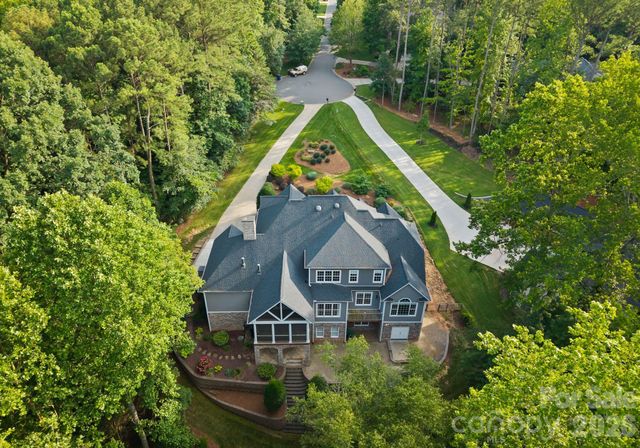 4218 Ash Hollow Lane, Denver, NC 28037