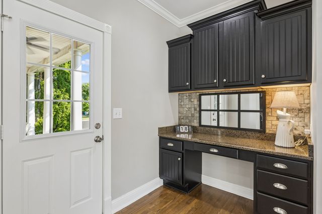 1189 McCoury Ln, Spring Hill, TN 37174