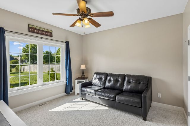 1189 McCoury Ln, Spring Hill, TN 37174