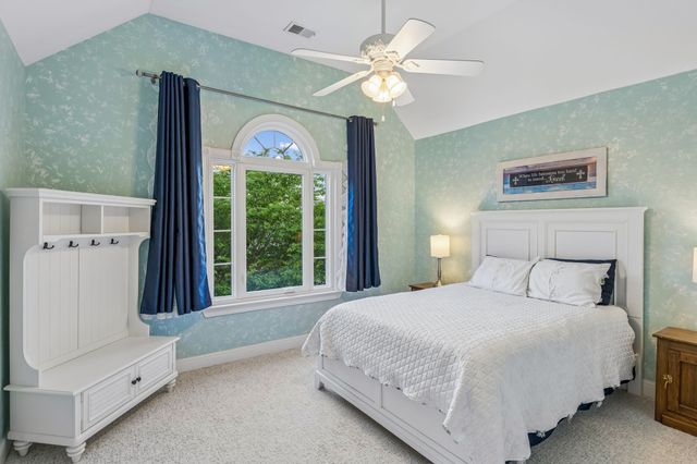 1189 McCoury Ln, Spring Hill, TN 37174
