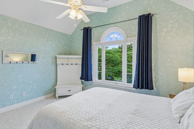 1189 McCoury Ln, Spring Hill, TN 37174
