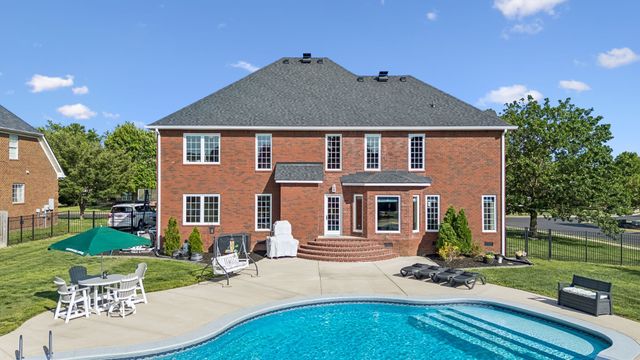 1189 McCoury Ln, Spring Hill, TN 37174