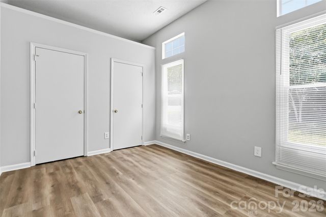 6136 Sunbridge Court, Charlotte, NC 28269