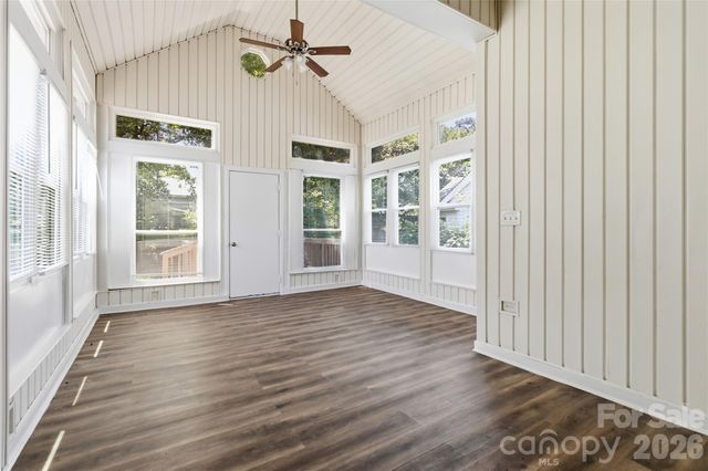 6136 Sunbridge Court, Charlotte, NC 28269